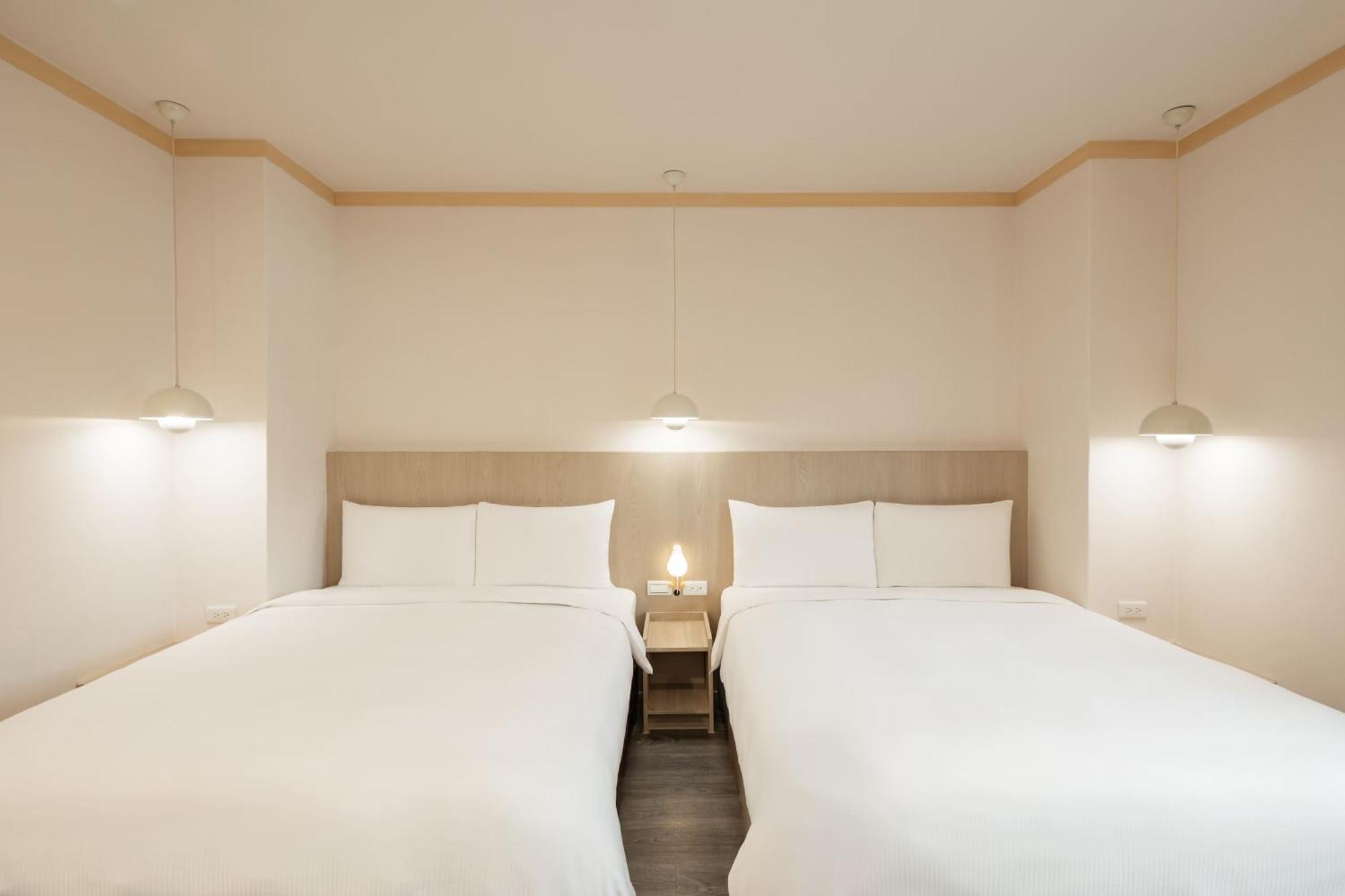 Kindness Hotel - Tainan Minsheng Room photo