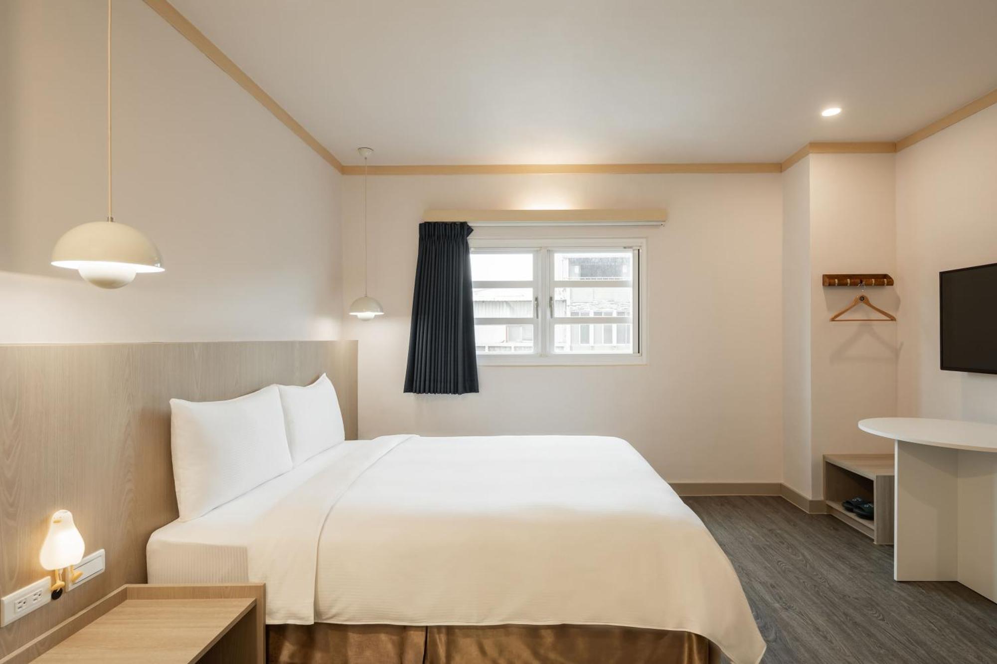 Kindness Hotel - Tainan Minsheng Room photo